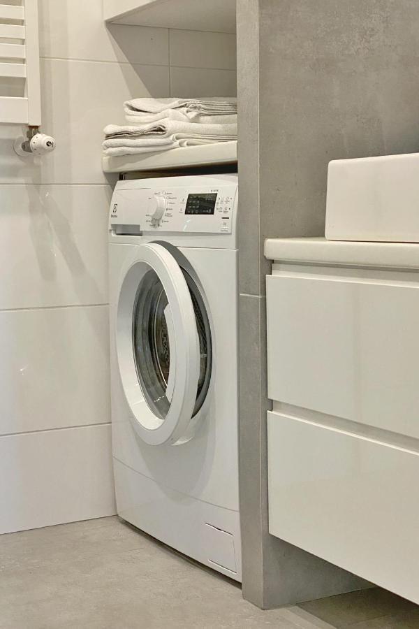 Capital Towers - Apartament Green Z Widokiem Na Rzeke Жешув Экстерьер фото