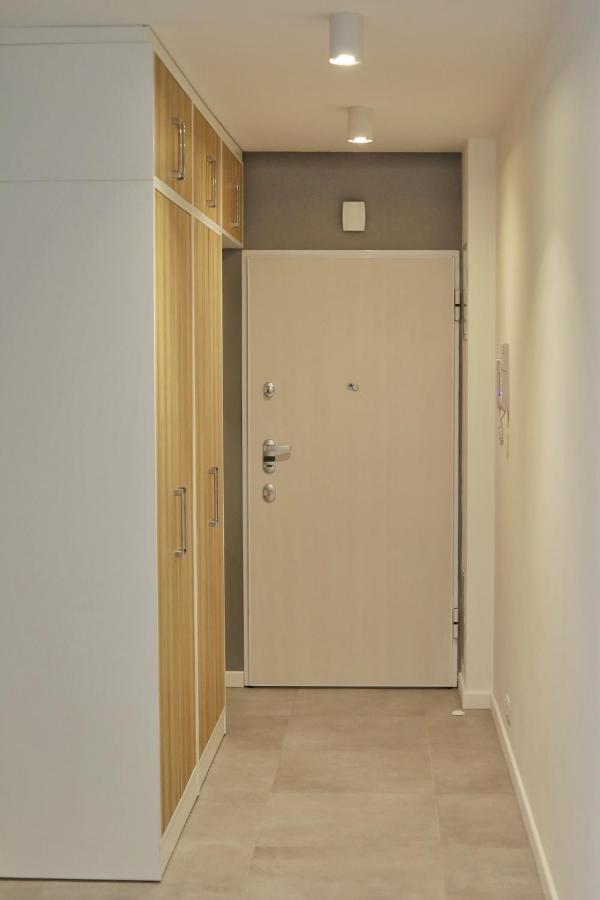 Capital Towers - Apartament Green Z Widokiem Na Rzeke Жешув Экстерьер фото